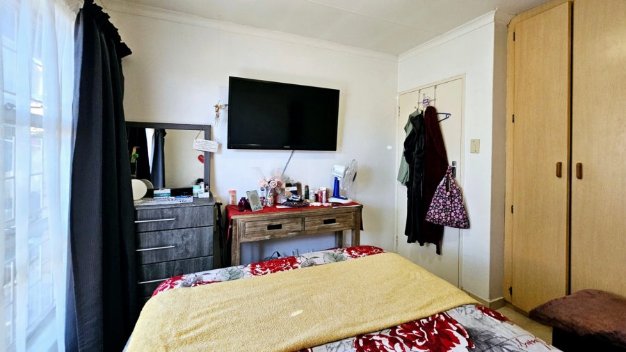 3 Bedroom Property for Sale in Langenhovenpark Free State